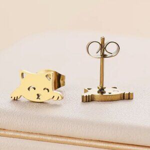Sleeping Kitty Stainless Steal Stud Earrings NWT